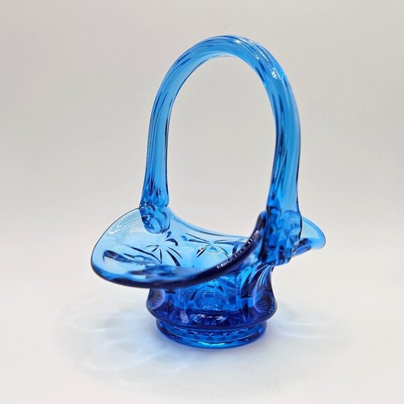 Fenton Glass Blue Mini Basket 4.5 H Wildrose Bowknot Ribbed Handle - Picture 3 of 11